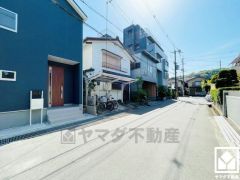 区画が整っているのでスッキリとした町並みです。