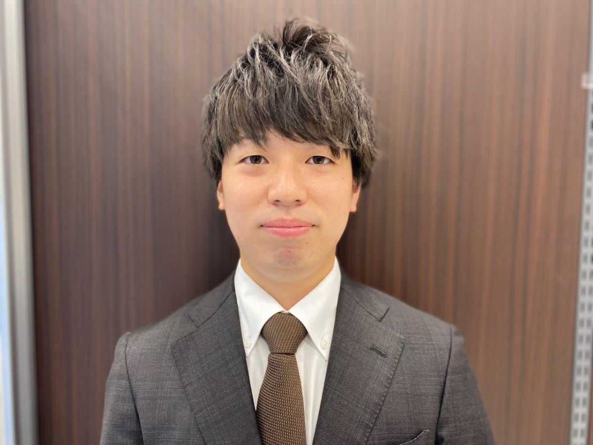 営業 山田 慎一郎